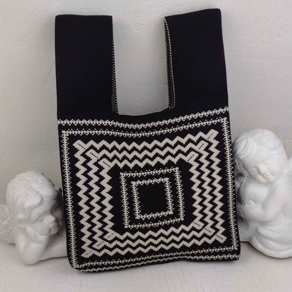 Lizzie Satchel Black & Creamy White Aztec Patterned Knit Wristlet Tote Bag